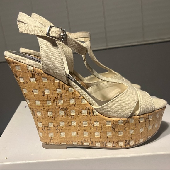 Madden Girl tall wedges - Picture 2 of 10